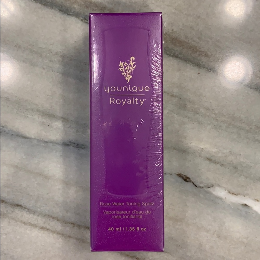Younique Royalty Rose Water toning spritz